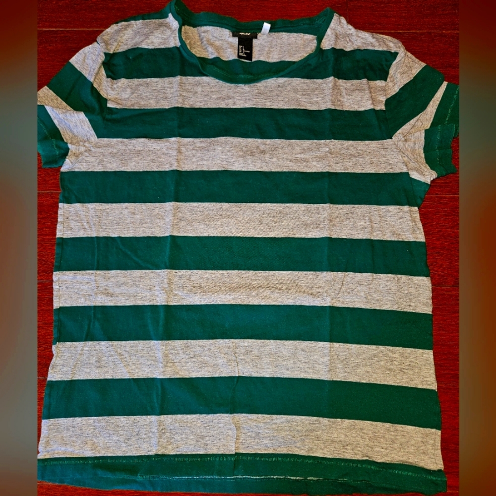 H&M Tshirt